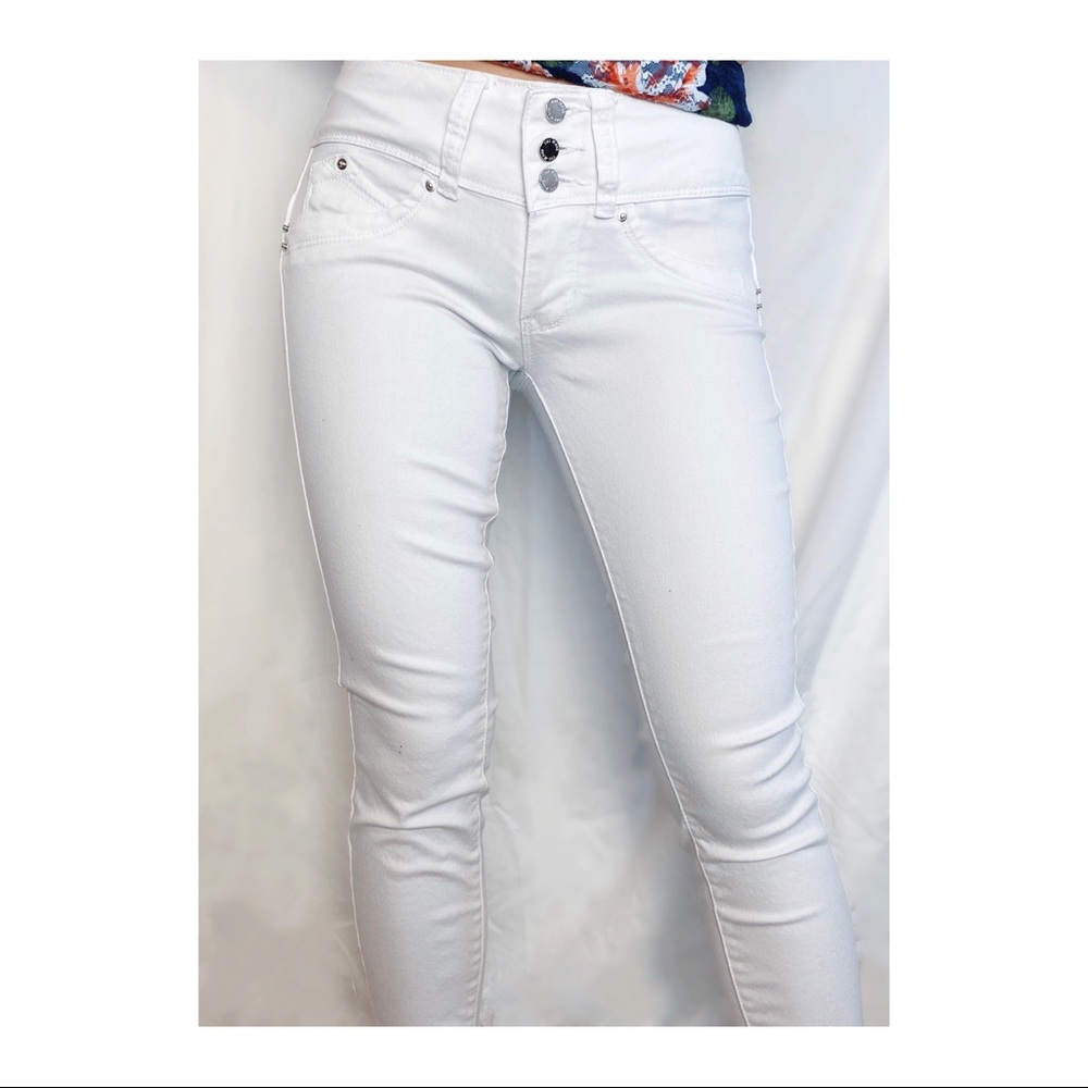 White Jeans